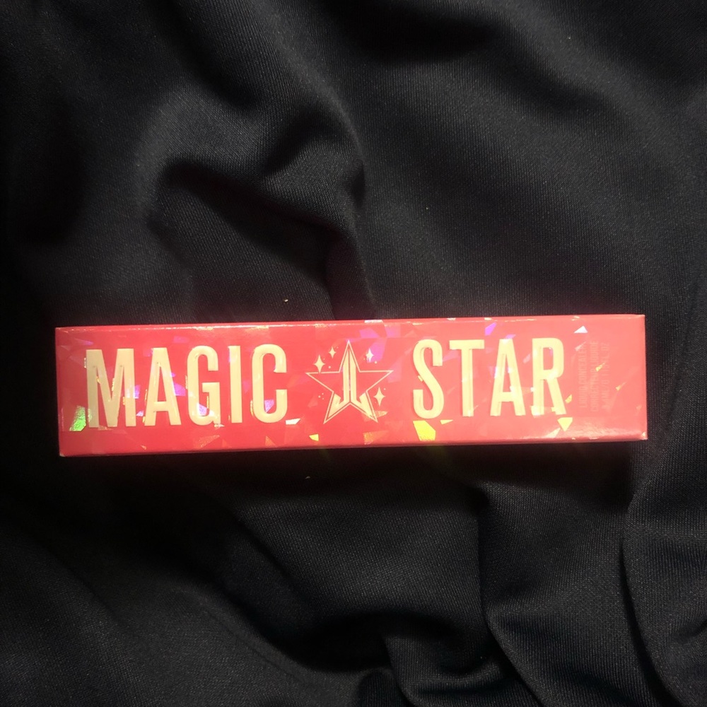 NEW Magic Star color corrector pale yellow